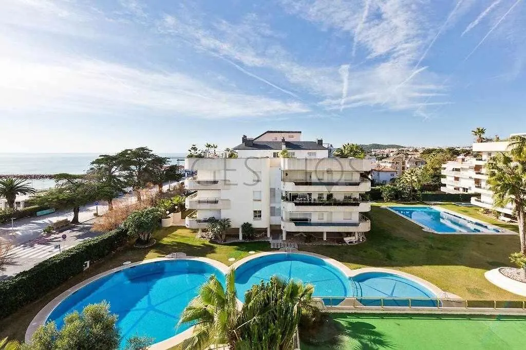 Sitges Arena - Dos Piscinas Frente Al Mar Lejlighed